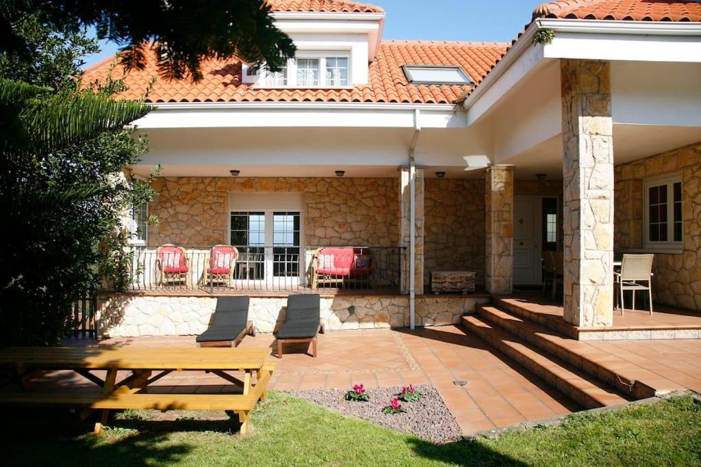 Chalet Con Magnificas Vistas Al Mar Perlora Exterior photo